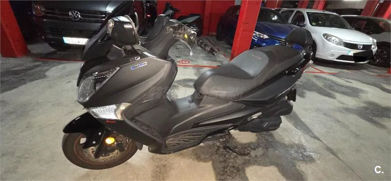 SYM Joymax 300 – Vista 8