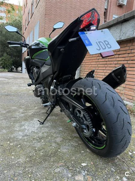 Kawasaki Z 800e – Vista 6