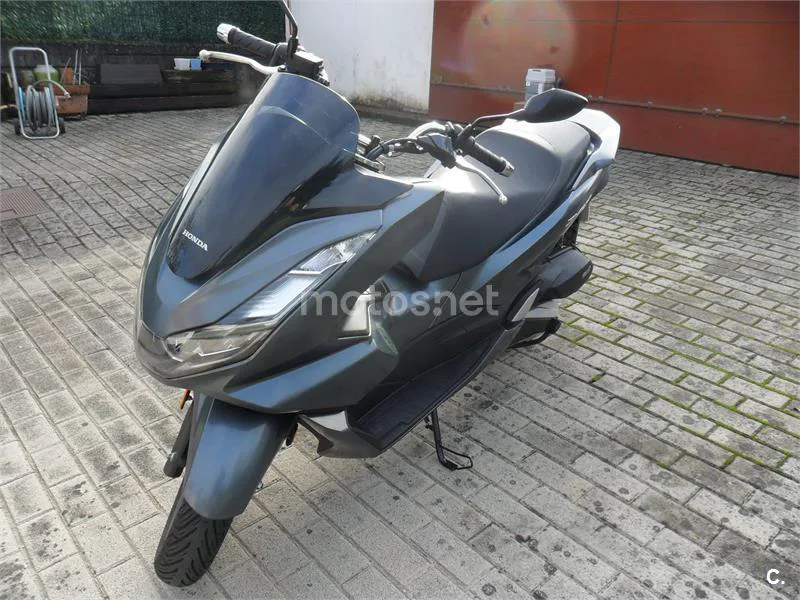 Honda PCX 125 – Vista 2