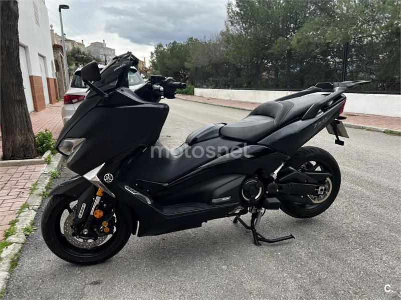 Yamaha TMAX 530 – Vista 3