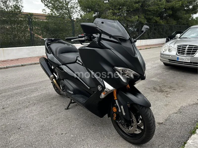 Yamaha TMAX 530 – Vista 4