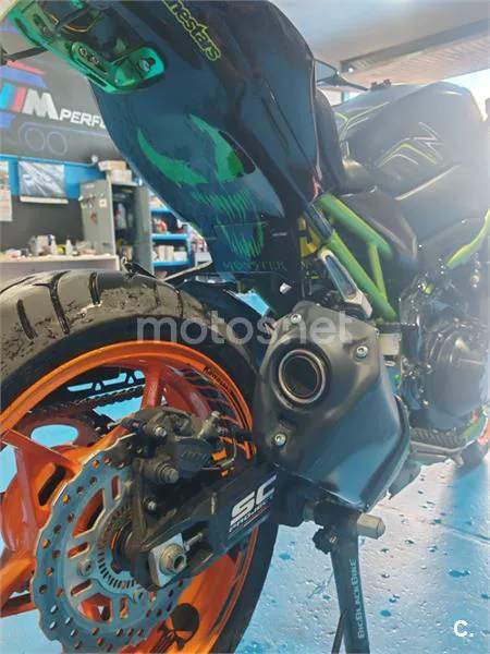 Kawasaki Z900 - Vista 10
