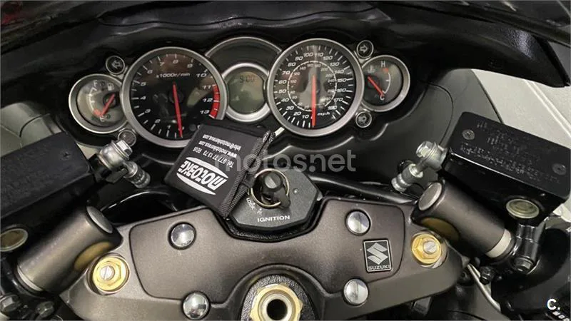Suzuki Hayabusa – Vista 17