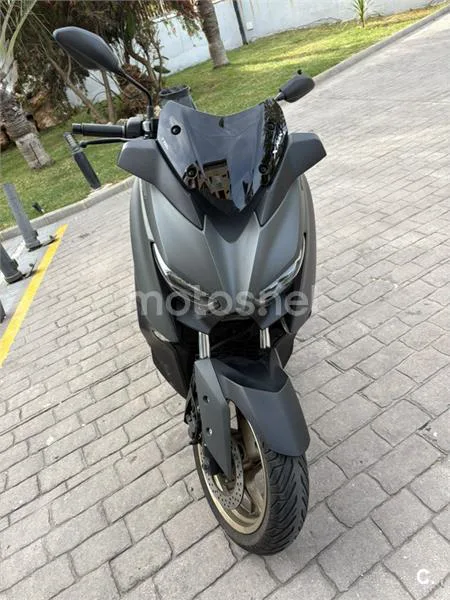 Yamaha XMAX 300 – Vista 3