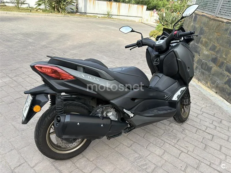 Yamaha XMAX 300 – Vista 4