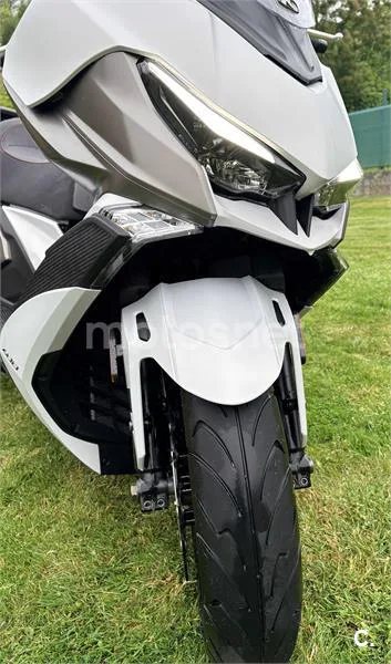 Kymco Xciting VS 400 – Vista 3
