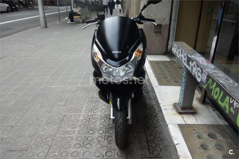 Honda PCX 125 – Vista 9
