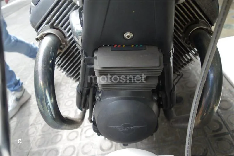 Moto Guzzi V7 Classic – Vista 13