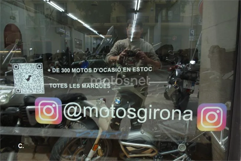 Moto Guzzi V7 Classic – Vista 16
