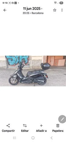 Piaggio Beverly – Vista 2