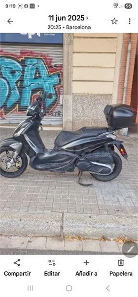 Piaggio Beverly – Vista 3