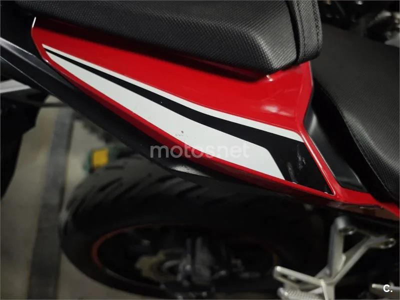 Honda CBR 500 R – Vista 15