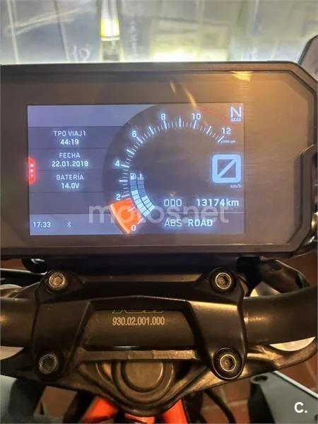 KTM 390 – Vista 11
