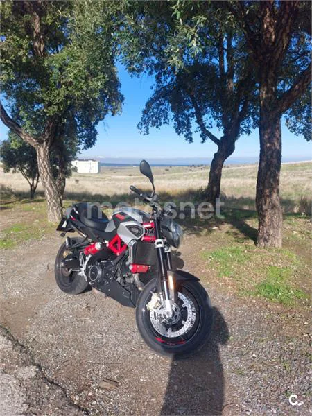 Aprilia Shiver 900 - Vista 4