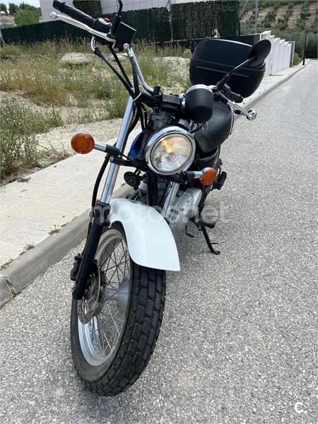 Suzuki VanVan 125 – Vista 4