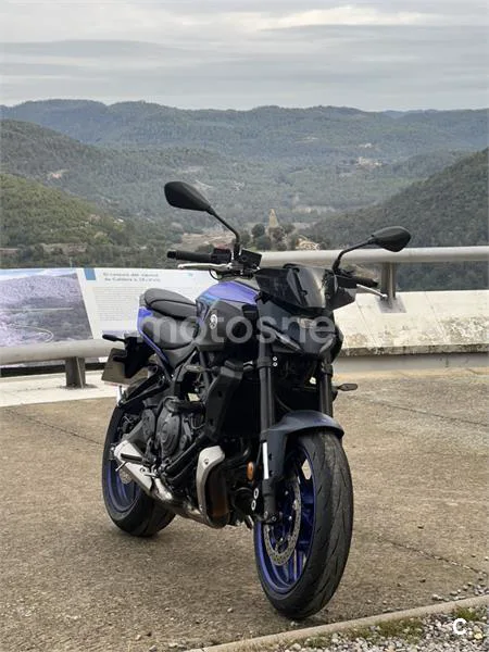 Yamaha MT-07 – Vista 5