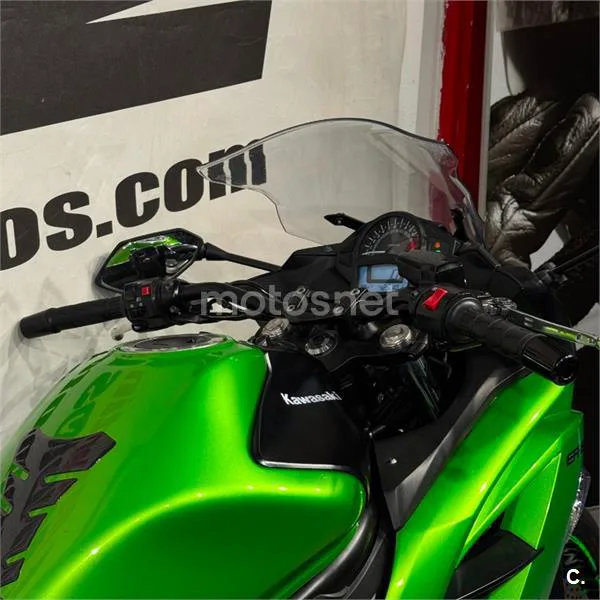 Kawasaki ER-6F – Vista 9