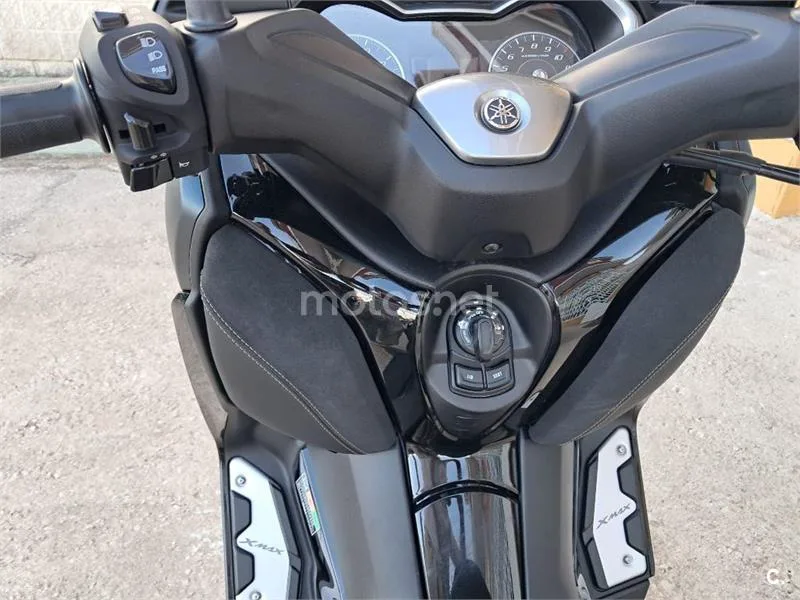 Yamaha XMAX 125 – Vista 4