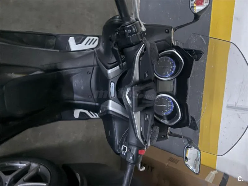 Yamaha TMAX 530 – Vista 6