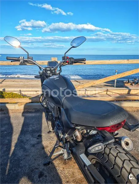 Ducati Scrambler – Vista 15