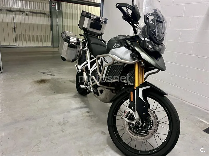 Triumph Tiger 900 – Vista 17