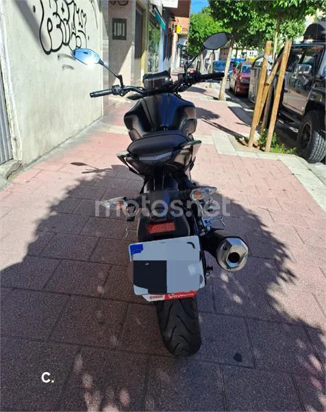 Yamaha MT-125 – Vista 5