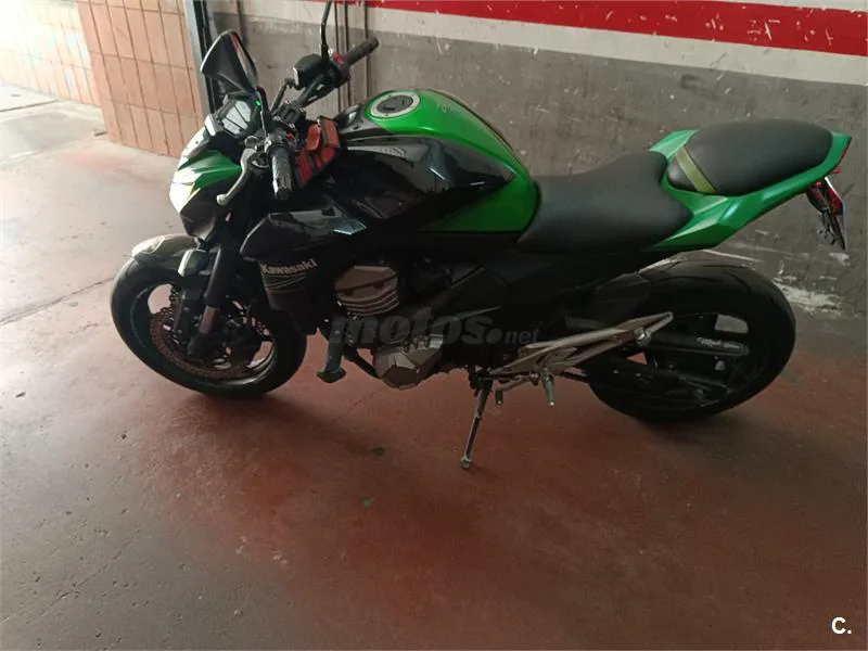 Kawasaki Z 800 – Vista 2