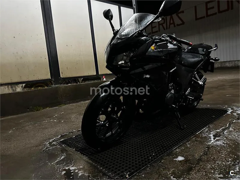 Honda CBR 500 R – Vista 3