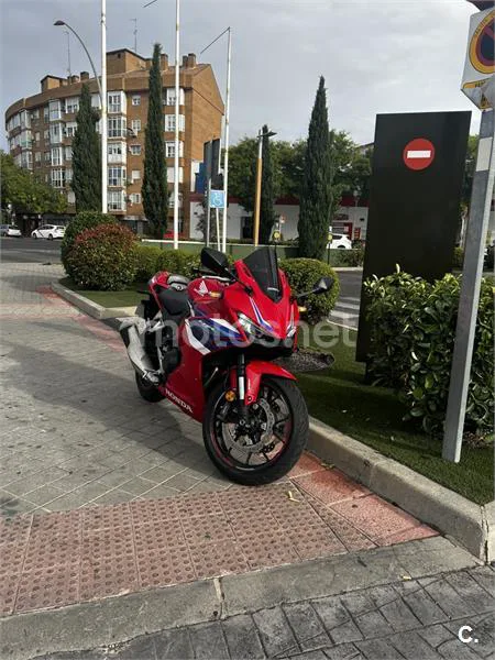 Honda CBR 500 R – Vista 4