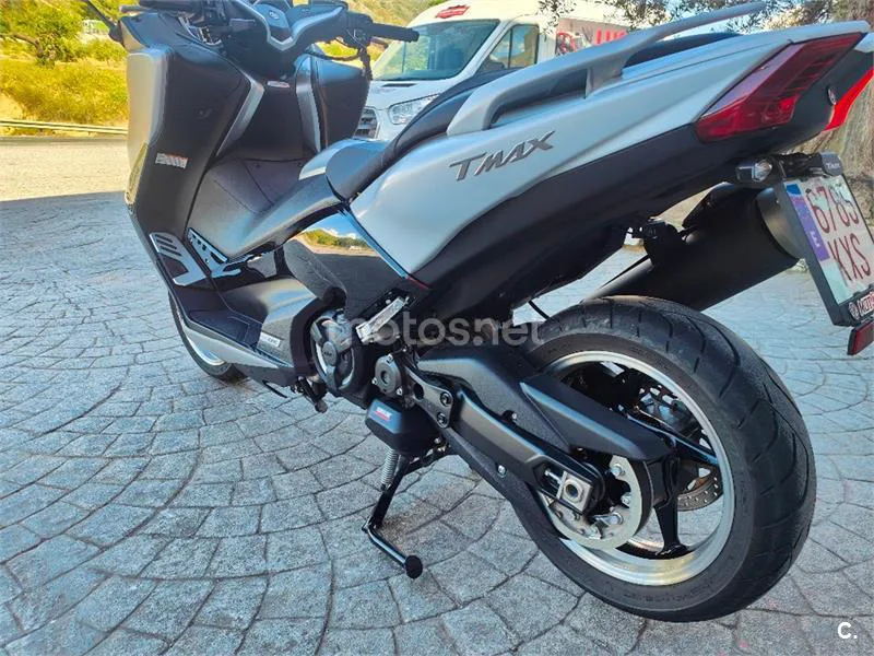 Yamaha TMAX – Vista 10