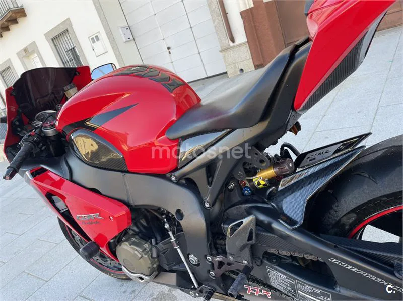 Honda CBR 1000RR Fireblade – Vista 2