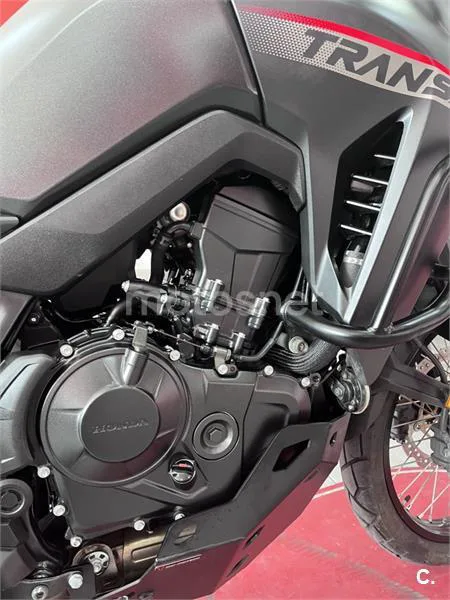 Honda XL 750 Transalp – Vista 4