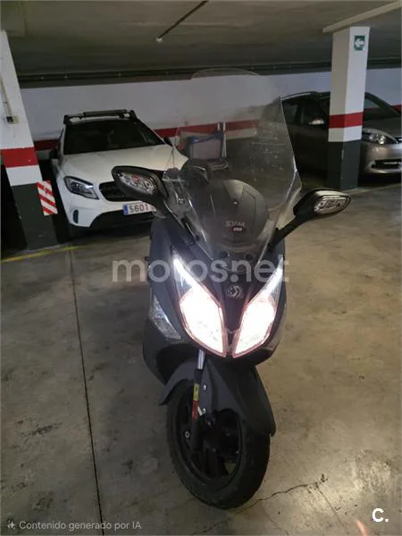 SYM Joymax 300 – Vista 2