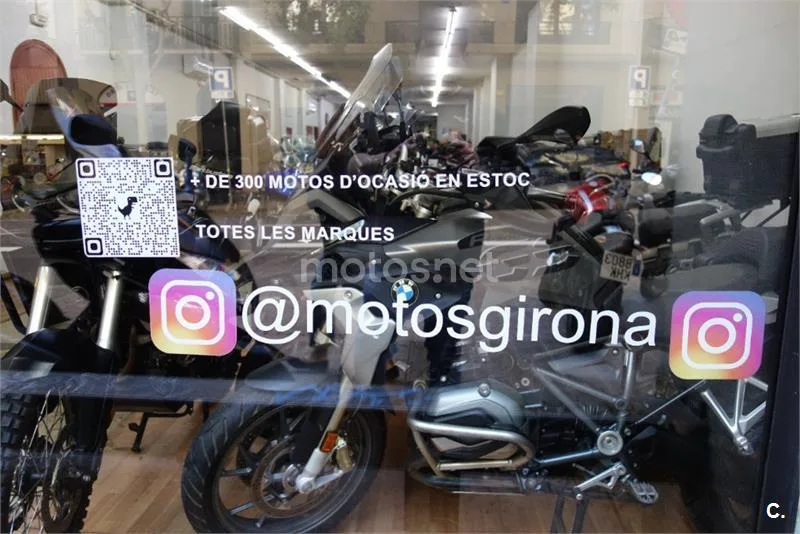 Yamaha TMAX 500 - Vista 16