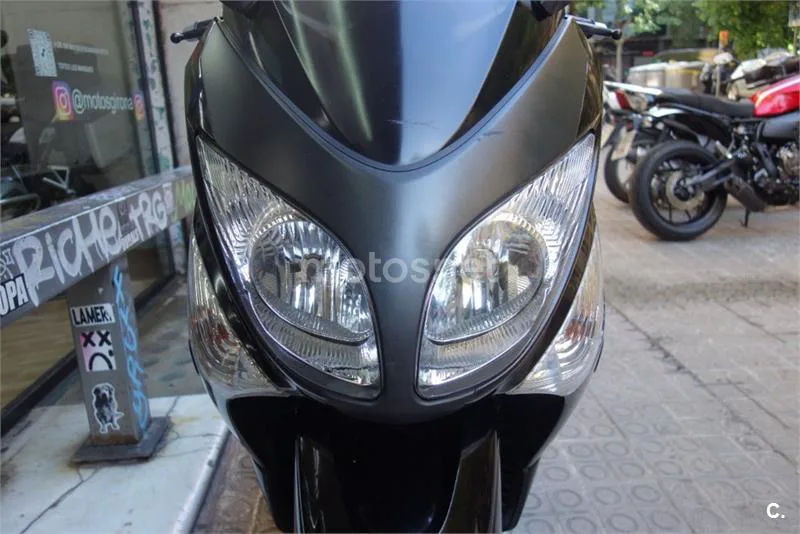 Yamaha TMAX 500 - Vista 7