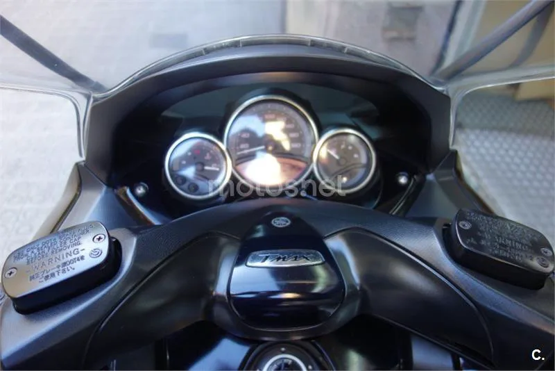 Yamaha TMAX 500 - Vista 8