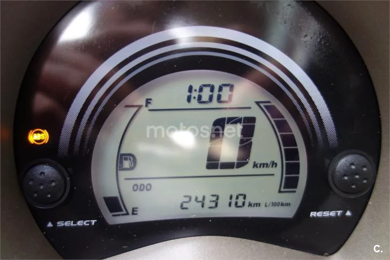 Yamaha NMAX – Vista 16