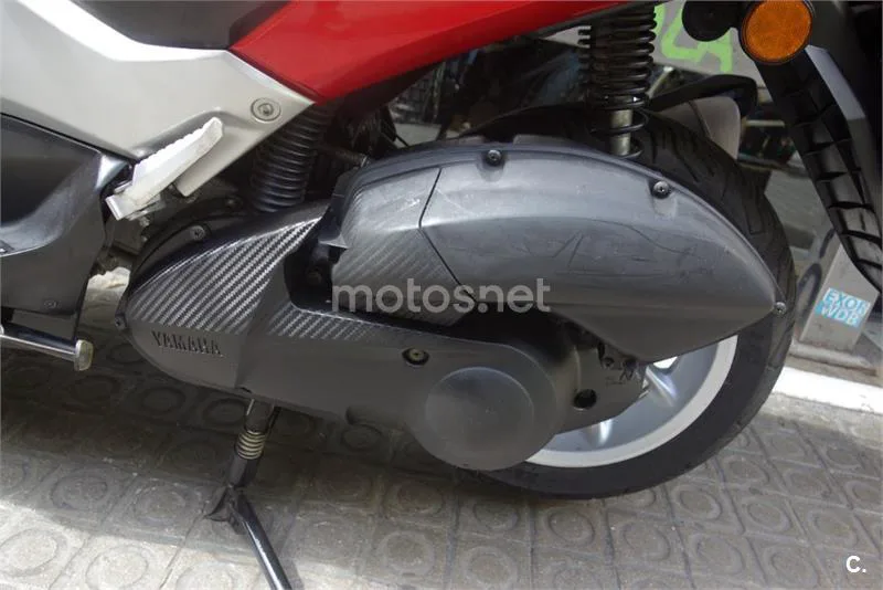 Yamaha NMAX – Vista 5