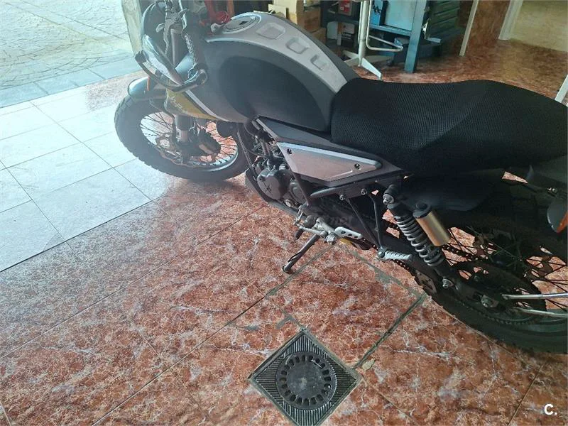 FB Mondial HPS 125 Hipster – Vista 10