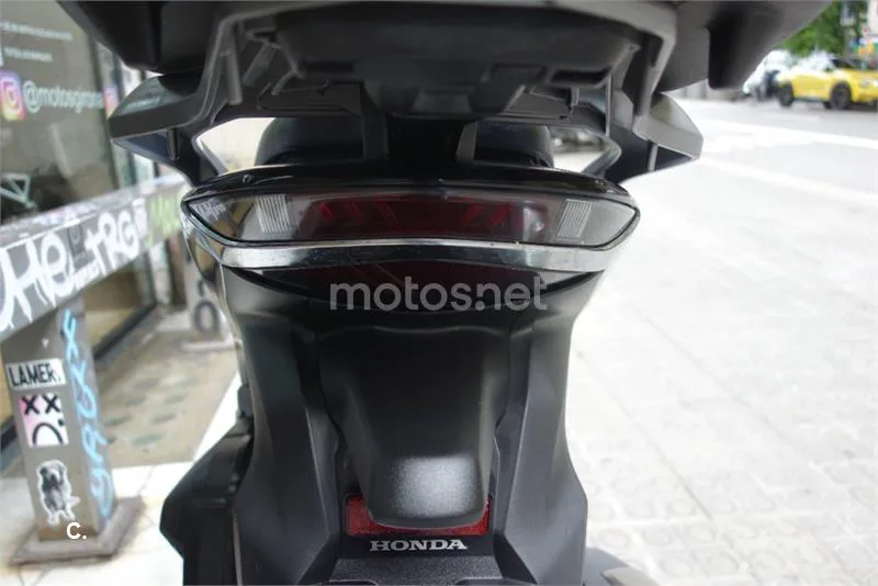Honda SH 125i – Vista 6