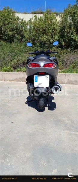 Suzuki Burgman 200 – Vista 7