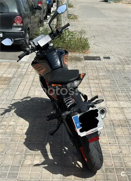 KTM 125 – Vista 3