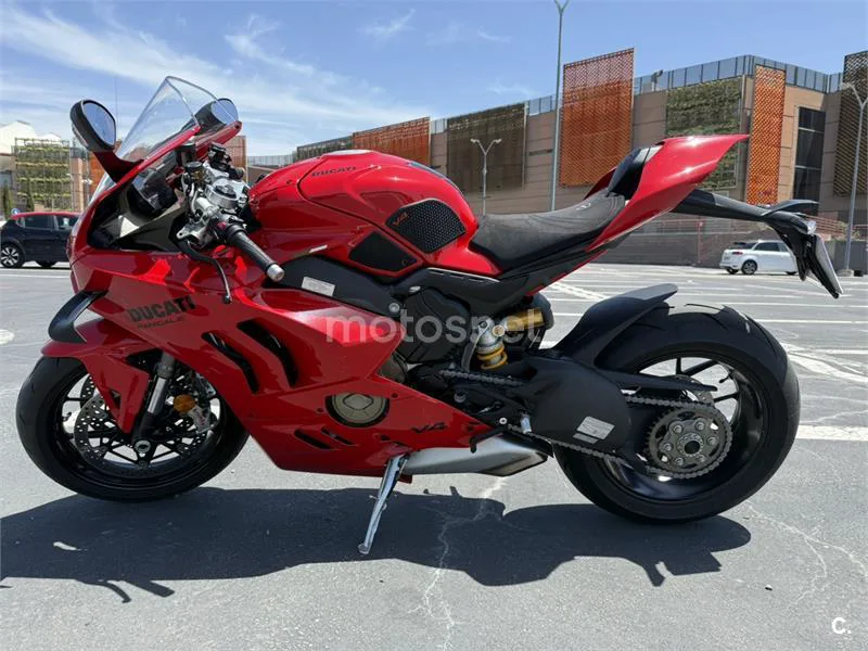 Ducati Panigale V4 – Vista 4