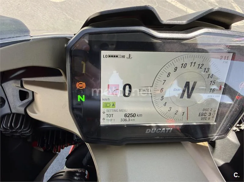 Ducati Panigale V4 – Vista 10