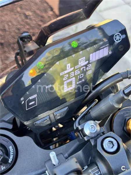 Yamaha MT-09 – Vista 4