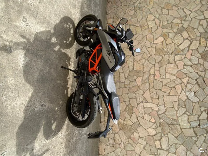 KTM 125 – Vista 3