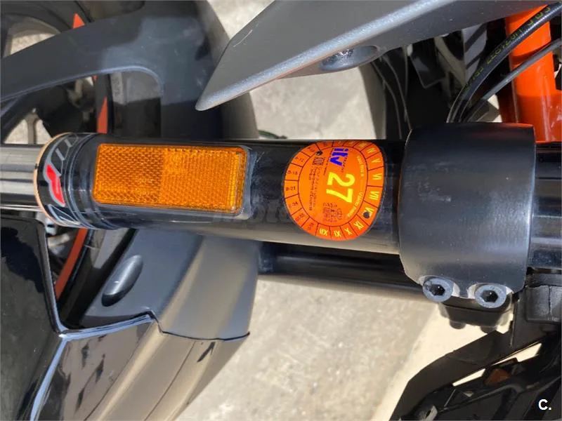 KTM 125 – Vista 5