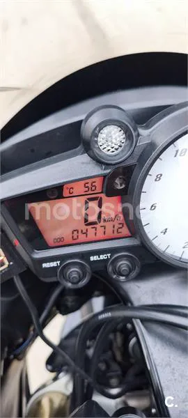 Yamaha R6 – Vista 4