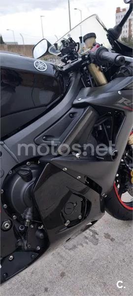 Yamaha R6 – Vista 6