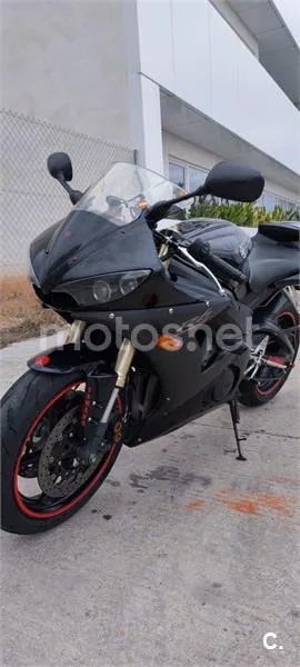 Yamaha R6 – Vista 7